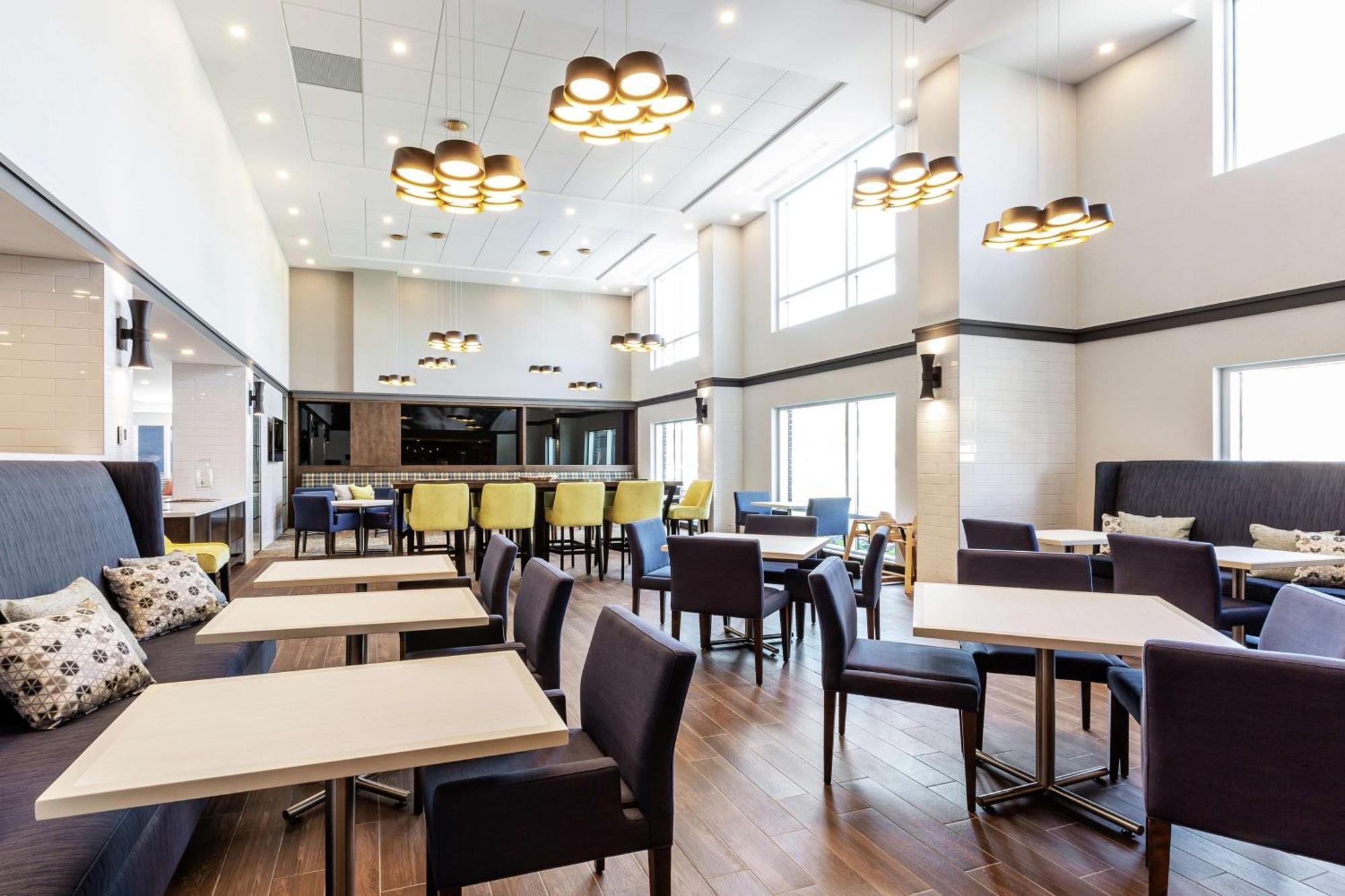 Hampton Inn&Suites by Hilton Québec - Beauport Esterno foto