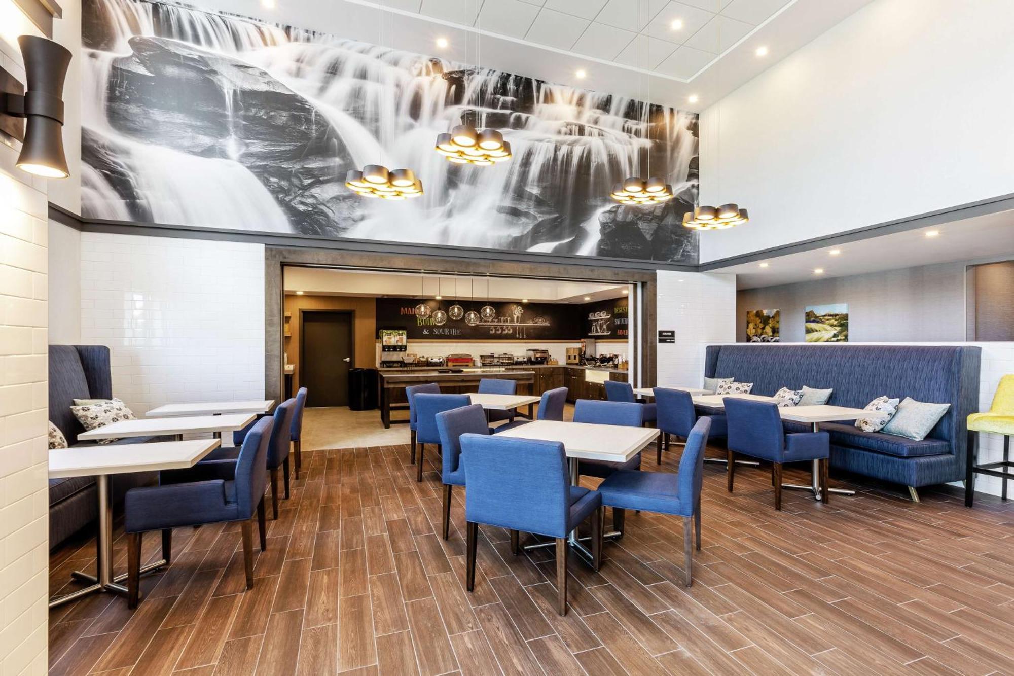 Hampton Inn&Suites by Hilton Québec - Beauport Esterno foto